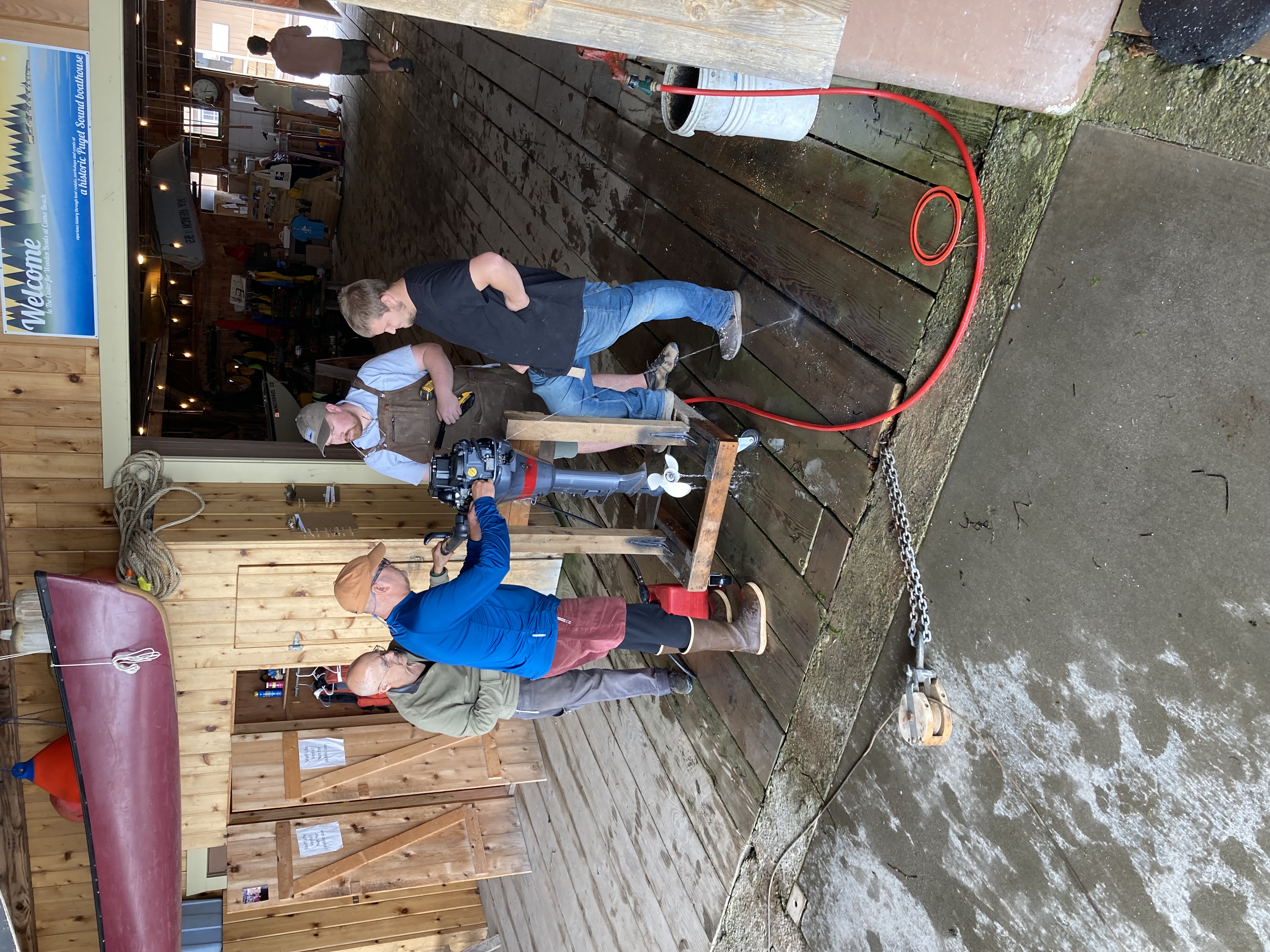 Outboard brain trust at work.